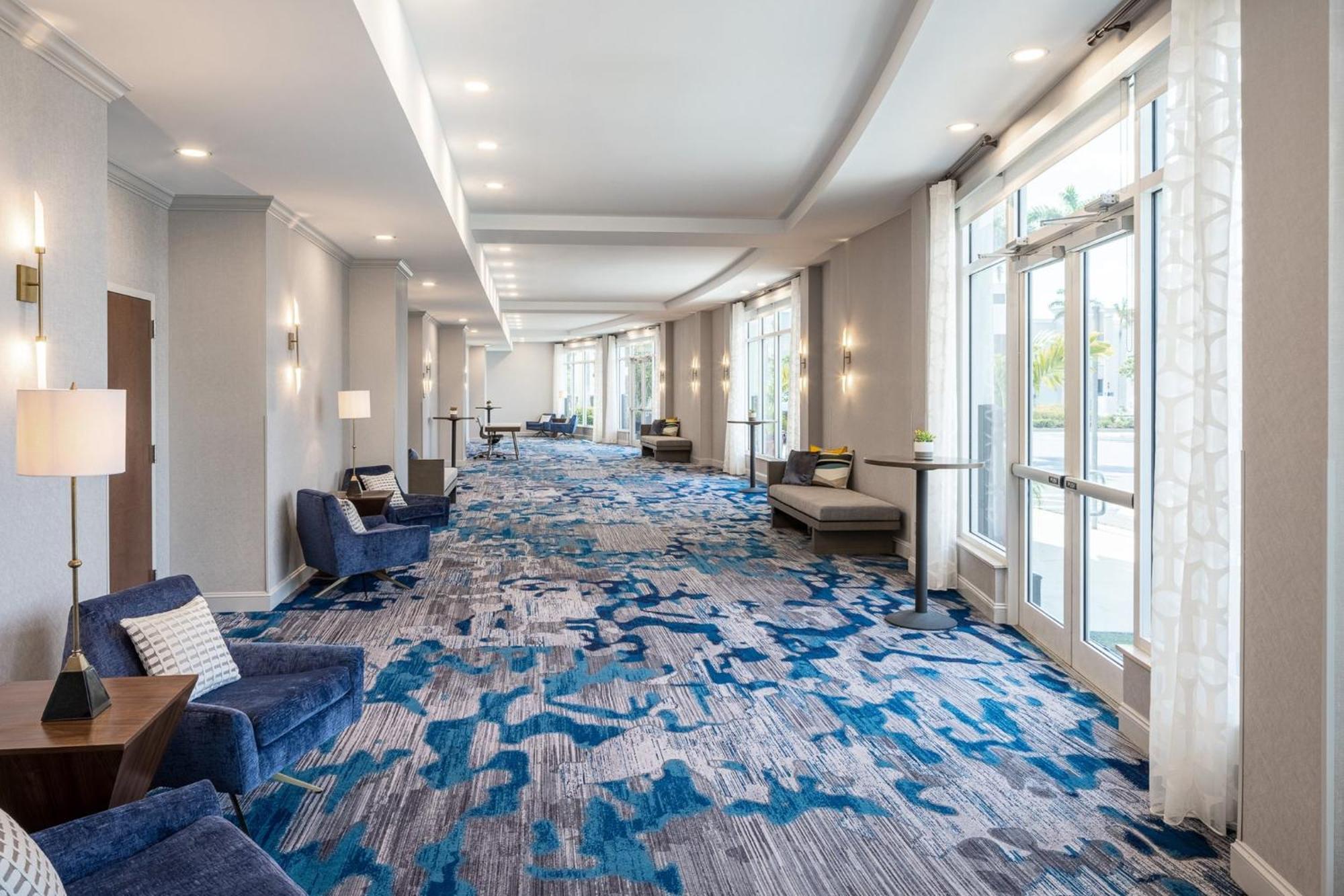 Crowne Plaza Ft Myers Gulf Coast By Ihg Hotel Fort Myers Exterior photo